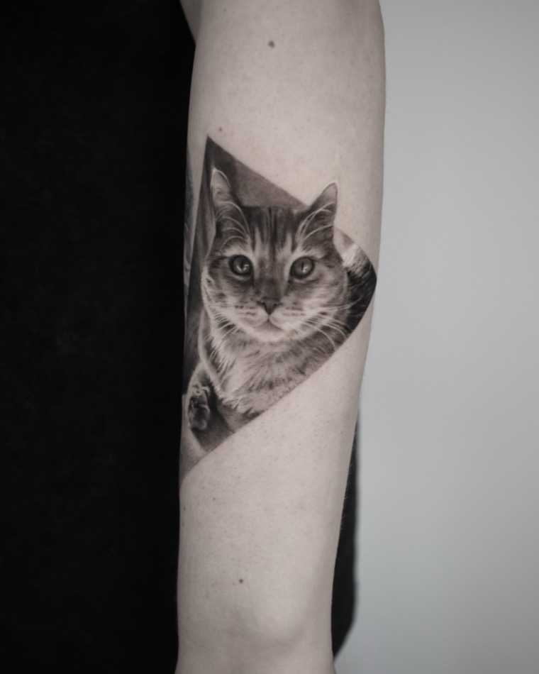 Pet portrait tattoo by Goldy Z, 5